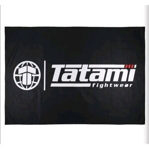 Tatami Fightwear NWT Microfiber Towel Black White Quick Dry w Storage Pouch MMA